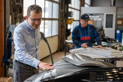 Blacharnia, centrum napraw powypadkowych, lakiernia, likwidacja szkód - Grupa Wanicki Rzeszów